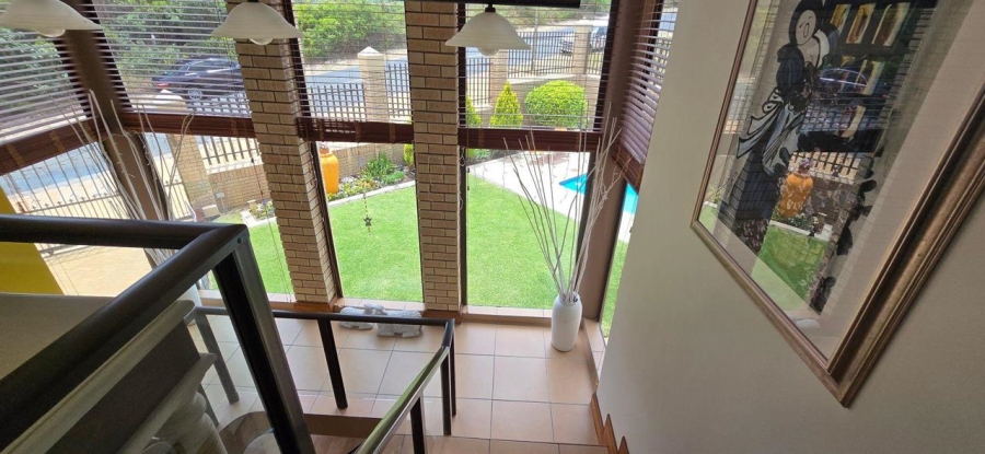 7 Bedroom Property for Sale in Hersham Western Cape